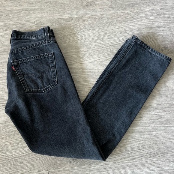 Black Made in the USA Vintage Levi 501’s - Picture 6 of 8